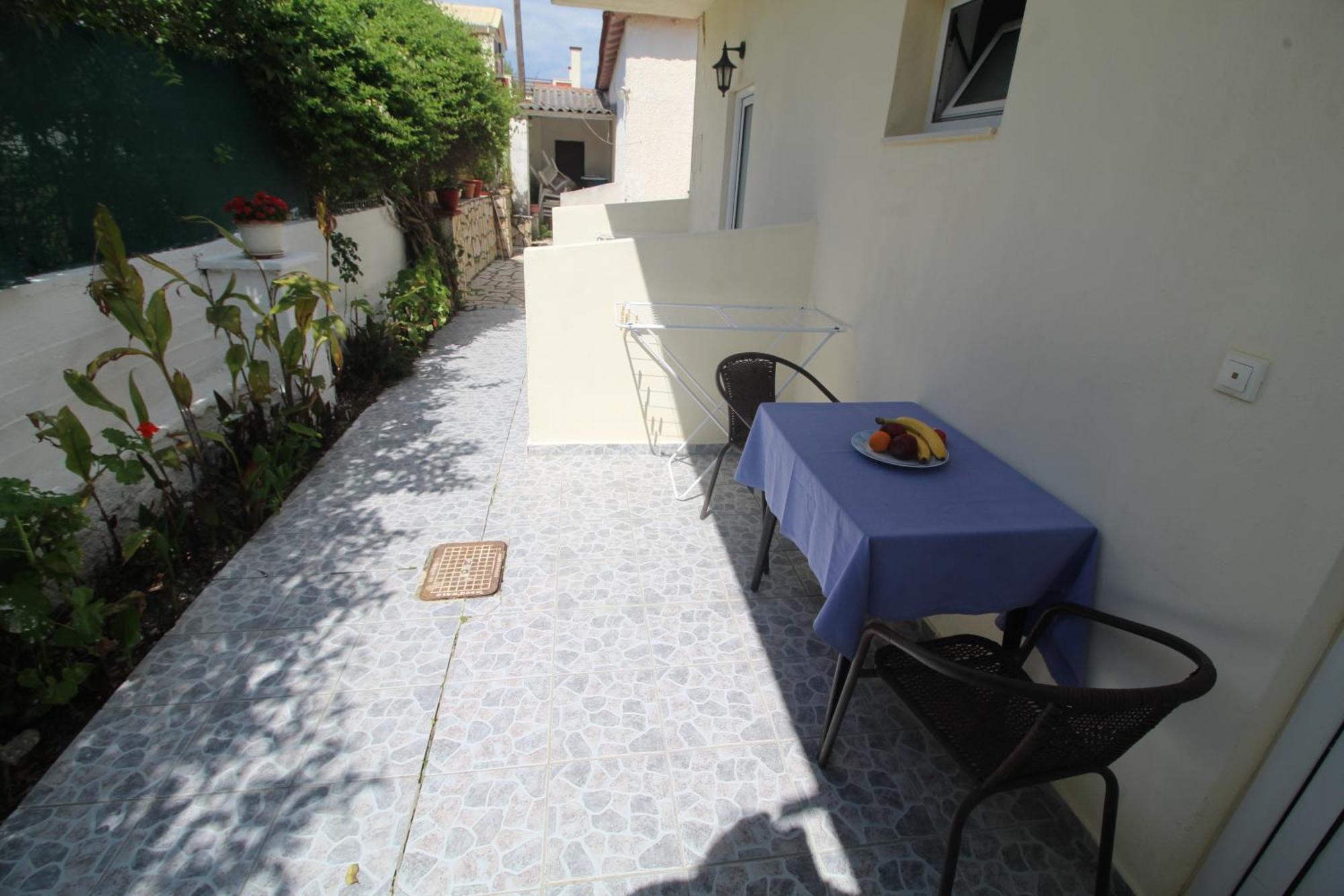 Tony'S Apartments Agios Georgios  Exterior photo
